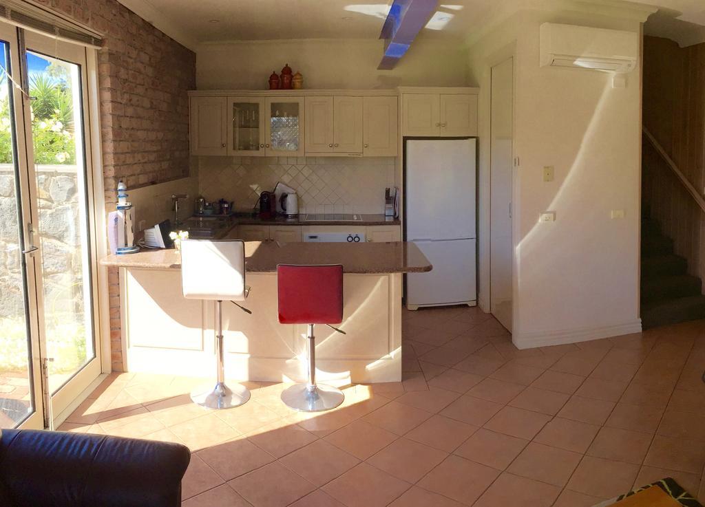 Dockside Waterfront Indulgence Villa Port Fairy Buitenkant foto